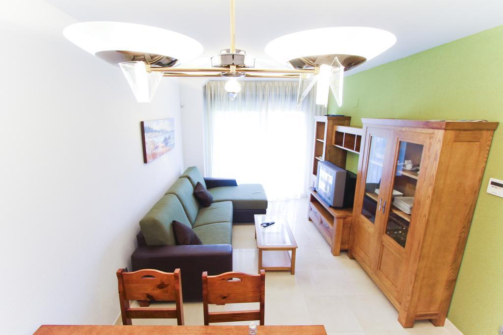 J Tramuntana Planet Costa Dorada Apartman Salou Szoba fotó