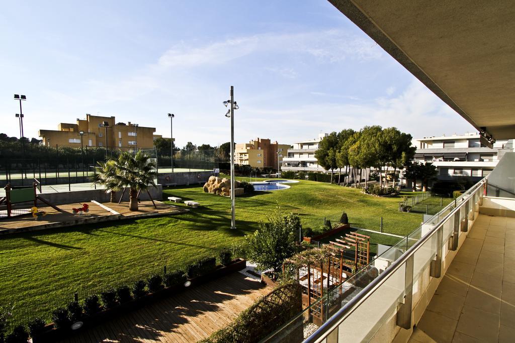 J Tramuntana Planet Costa Dorada Apartman Salou Szoba fotó