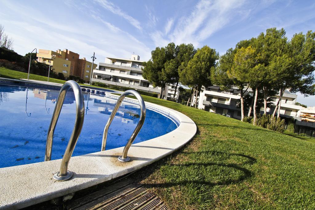 J Tramuntana Planet Costa Dorada Apartman Salou Szoba fotó