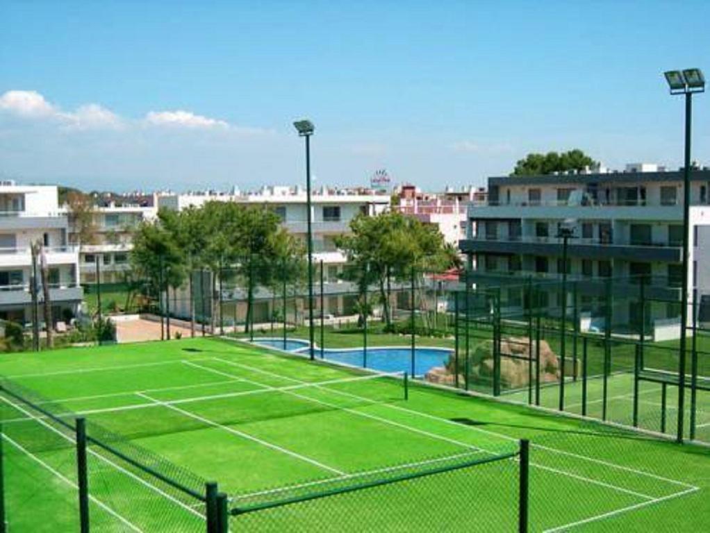 J Tramuntana Planet Costa Dorada Apartman Salou Kültér fotó
