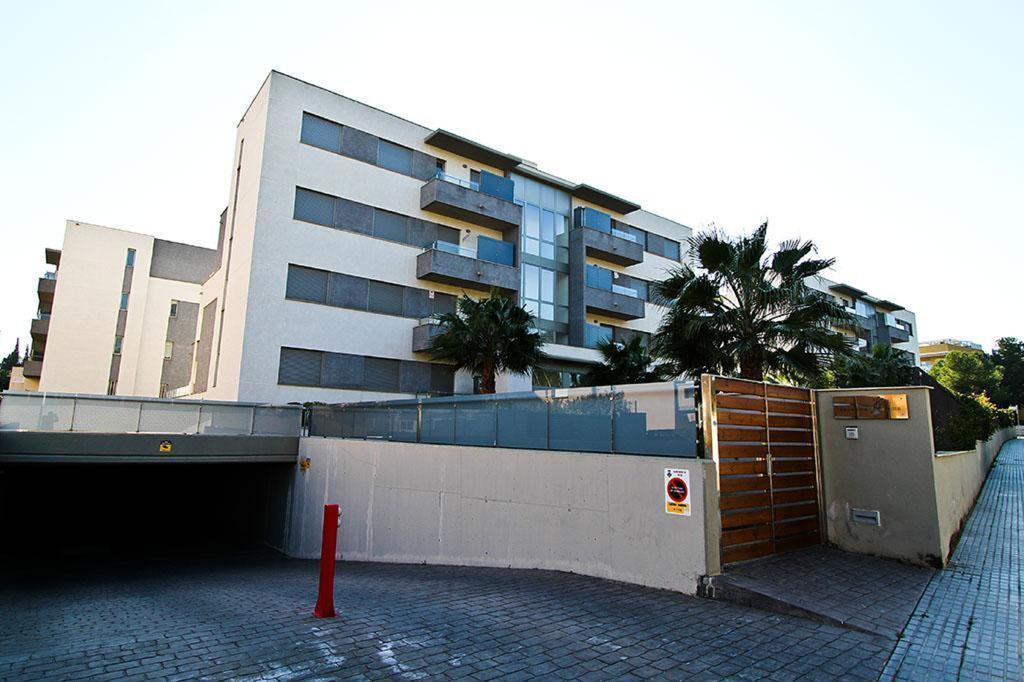 J Tramuntana Planet Costa Dorada Apartman Salou Kültér fotó